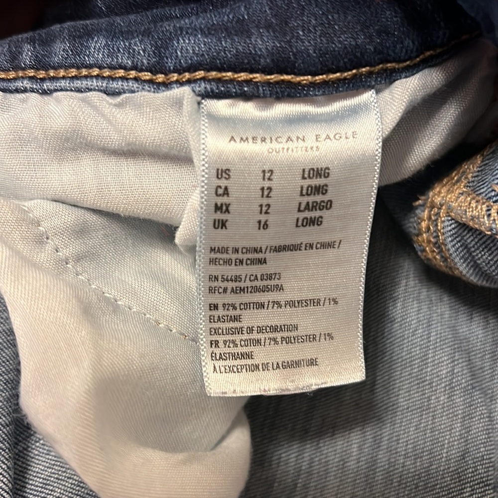 Size 12 Hi-Rise American Eagle Jegging - Picture 4 of 4